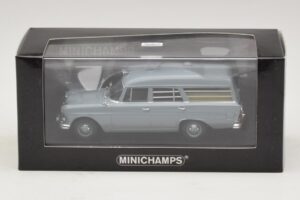 Mercedes 190 W110 Ambulance DRK Minichamps 1:43 400037270 Métal Moulé — image 4 sur 4