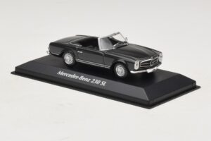 Mercedes 230 SL W113 Gris Maxichamps 1:43 94003231 Métal Moulé — image 3 sur 4