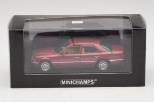 Mercedes 230E W124 Rouge Métallisé Minichamps 1:43 400037001 Métal Moulé — image 4 sur 4