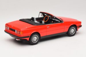 Mercedes 300 Cabriolet Rouge Foncé Minichamps 1:43 437032131 Métal Moulé — image 2 sur 6
