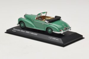 Mercedes 300S Cabriolet Vert Minichamps 1:43 430032335 Métal Moulé — image 3 sur 5