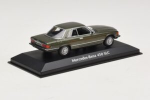 Mercedes 450 SLC C107 Vert Foncé Métallisé Maxichamps 1:43 940033420 Métal Moulé — image 2 sur 4
