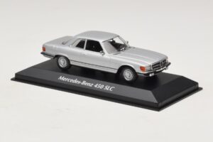Mercedes 450 SLC C107 Argent Maxichamps 1:43 940033421 Métal Moulé — image 3 sur 4
