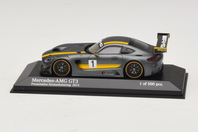 Mercedes AMG GT3 Presentation Hockenheimring 2015 Minichamps 1:43 Mercedes AMG GT3 Presentation Hockenheimring 2015 Minichamps 1:43 437163001 Métal Moulé