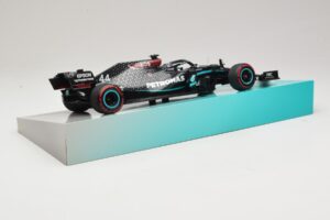 Mercedes AMG Petronas W11 EQ Performance #44 L. Hamilton 91st F1 Win Eifel GP 2020 Minichamps 1:18 113201144 Métal Moulé — image 3 sur 6