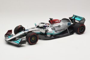 Mercedes AMG Petronas W13 E Performance #63 G. Russell Spanish GP 2022 Minichamps 1:18 110220063 Métal Moulé