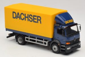 Mercedes Atego Dachser Minichamps 1:43 439380022 Métal Moulé — image 4 sur 6