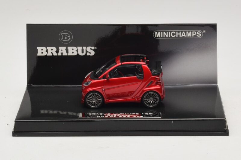 Mercedes Brabus Ultimate 120 Cabriolet Rouge Minichamps 1:43 Mercedes Brabus Ultimate 120 Cabriolet Rouge Minichamps 1:43 437032730 Métal Moulé