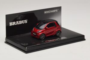 Mercedes Brabus Ultimate 120 Rouge Minichamps 1:43 437032701 Métal Moulé — image 2 sur 5