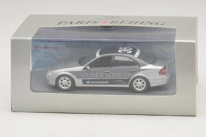 Mercedes E-Class #36 Team MB Guard Rally Paris-Peking 2007 Minichamps 1:43 B66962270 Métal Moulé — image 5 sur 5