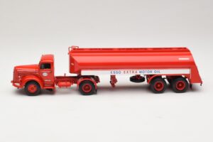 Mercedes LS315 Tanksattelzug Esso Minichamps 1:43 499034770 Métal Moulé — image 3 sur 6