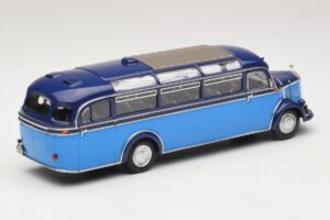 Mercedes O 3500 Bus Bleu Clair Bleu Foncé Minichamps 1:43 439360011 Métal Moulé — image 2 sur 6