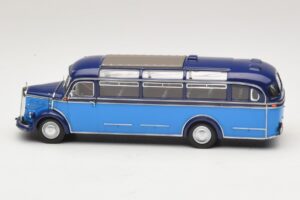 Mercedes O 3500 Bus Bleu Clair Bleu Foncé Minichamps 1:43 439360011 Métal Moulé — image 3 sur 6