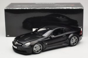 Mercedes SL65 AMG R230 Black Series Matt Black Minichamps 1:18 100038121 Métal Moulé — image 8 sur 8