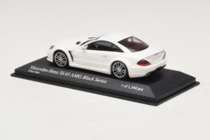Mercedes SL65 AMG R230 Black Series Blanc Mat Minichamps 1:43 400038222 Métal Moulé — image 3 sur 4