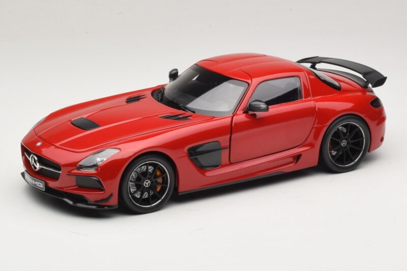 Mercedes SLS AMG C197 Black Series Rouge Minichamps 1:18 110033022 Métal Moulé