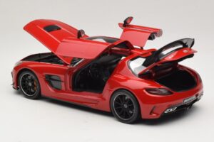 Mercedes SLS AMG C197 Black Series Rouge Minichamps 1:18 110033022 Métal Moulé — image 5 sur 8