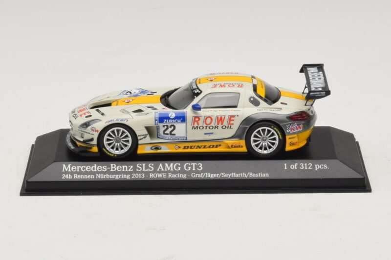 Mercedes SLS AMG GT3 #22 Rowe Racing Graf / Jager Nurburgring 24 Hours 2013 Minichamps 1:43 Mercedes SLS AMG GT3 #22 Rowe Racing Graf / Jager Nurburgring 24 Hours 2013 Minichamps 1:43 410133222 Métal Moulé