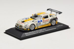 Mercedes SLS AMG GT3 #23 Rowe Racing Arnold / Roloff Nurburgring 24 Hours 2013 Minichamps 1:43 410133223 Métal Moulé — image 2 sur 4