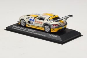 Mercedes SLS AMG GT3 #23 Rowe Racing Arnold / Roloff Nurburgring 24 Hours 2013 Minichamps 1:43 410133223 Métal Moulé — image 3 sur 4