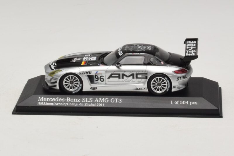 Mercedes SLS AMG GT3 #96 M. Hakkinen / R. Arnold 6 Hours of Zhuhai 2011 Minichamps 1:43 Mercedes SLS AMG GT3 #96 M. Hakkinen / R. Arnold 6 Hours of Zhuhai 2011 Minichamps 1:43 410113296 Métal Moulé