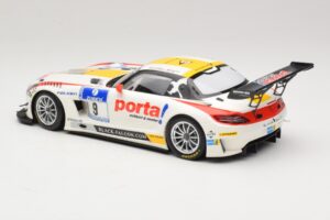 Mercedes SLS AMG GT3 #9 B. Schneider / J. Bleekemolen Black Falcon 24 Hours of Nurburgring Winner 2013 Minichamps 1:18 151133 — image 5 sur 6