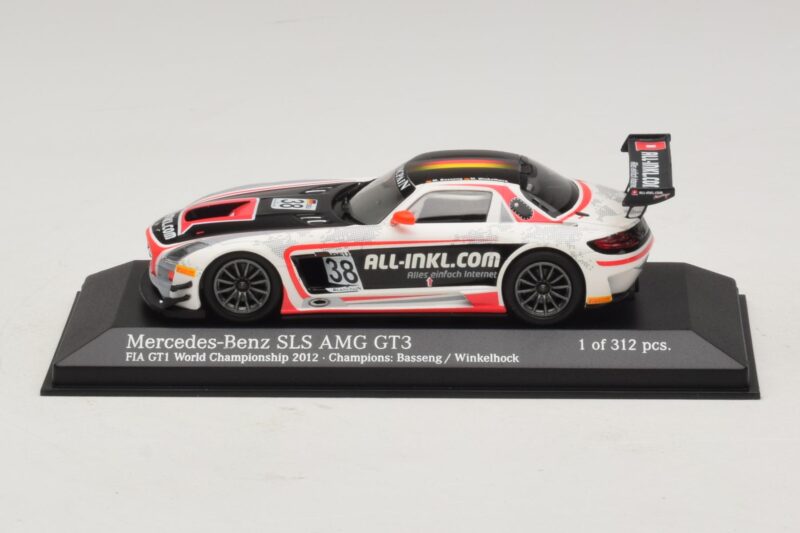Mercedes SLS AMG GT3 All-Inkl.com #38 FIA GT1 World Championship 2012 Champions Minichamps 1:43 410123238 Métal Moulé