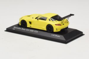 Mercedes SLS AMG GT3 Jaune Minichamps 1:43 410113201 Métal Moulé — image 3 sur 4