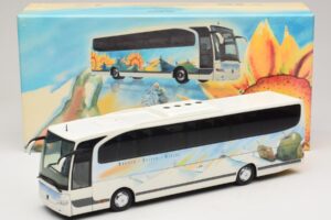 Mercedes Travego Buhrer Reisen Minichamps 1:43 439030181 Métal Moulé — image 6 sur 6
