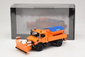 Mercedes Unimog 1300 L Chasse-Neige Orange Minichamps 1:43 439033060 Métal Moulé — image 6 sur 6