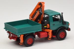 Mercedes Unimog 1300 L Benne avec Grue de Chargement Minichamps 1:43 439033000 Métal Moulé — image 2 sur 6