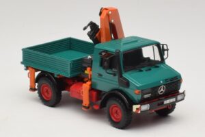 Mercedes Unimog 1300 L Benne avec Grue de Chargement Minichamps 1:43 439033000 Métal Moulé — image 4 sur 6