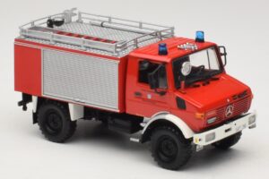 Mercedes Unimog 1300 L TLF 8/18 FF Oberammergau Minichamps 1:43 439033071 Métal Moulé — image 4 sur 6
