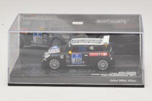 Mini Cooper Dörr Motorsport #139 Hahn / Holoch 24 Hours of Nürburgring 2011 Minichamps 1:43 437112139 Métal Moulé — image 4 sur 5