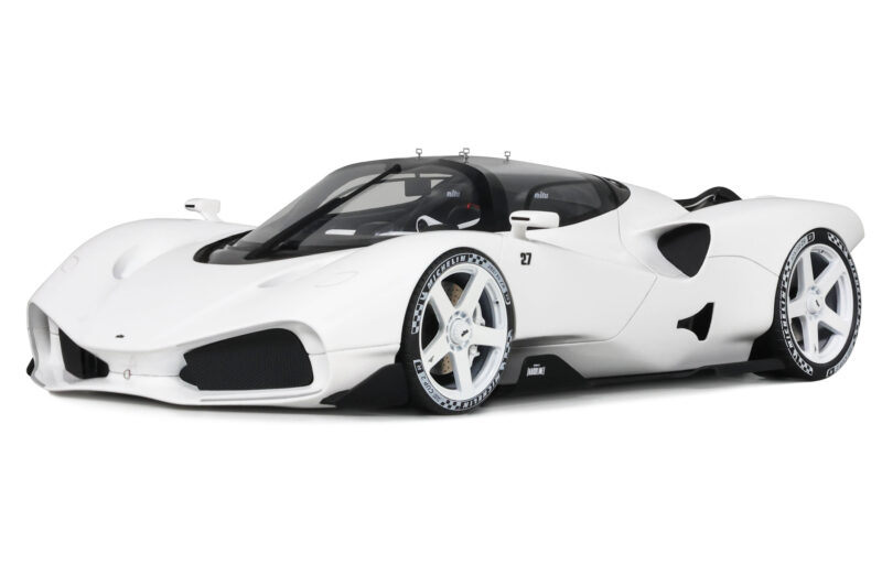 Nilu27 Nilu Super White GT Spirit 1:18 GT578 Résine