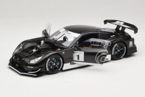 Nissan GT-R R35 Stealth Model Gran Turismo 5 AUTOart 1:18 81041 Métal Moulé — image 2 sur 9