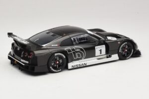 Nissan GT-R R35 Stealth Model Gran Turismo 5 AUTOart 1:18 81041 Métal Moulé — image 3 sur 9