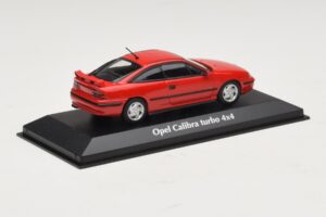 Opel Calibra Turbo 4x4 Rouge Maxichamps 1:43 940045721 Métal Moulé — image 2 sur 4