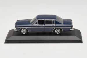 Opel Diplomat A Bleu Foncé Minichamps 1:43 DIPLOMAT001 Métal Moulé