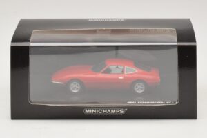 Opel Experimental GT Rouge Minichamps 1:43 437045020 Métal Moulé — image 4 sur 4