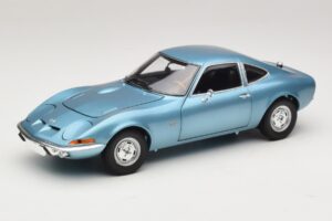 Opel GT Blue Metallic Minichamps 1:18 180049030 Métal Moulé