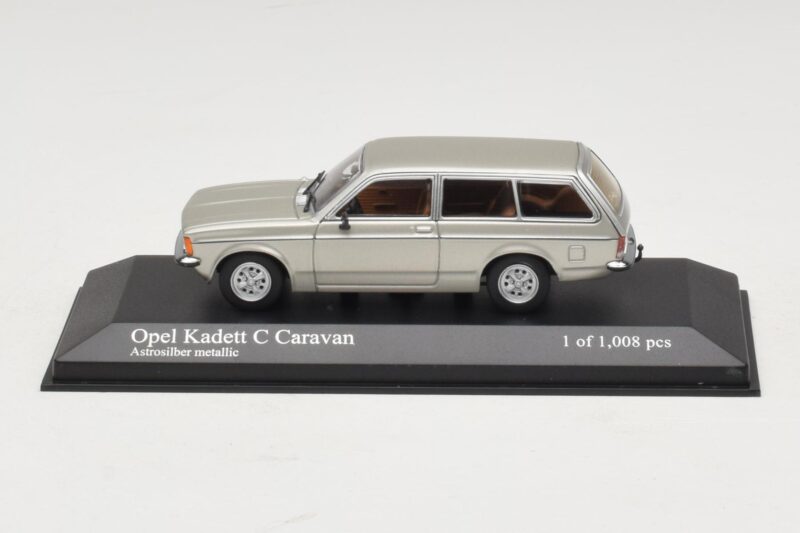 Opel Kadett C Caravan Silver Metallic Minichamps 1:43 400048111 Métal Moulé