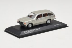 Opel Kadett C Caravan Silver Metallic Minichamps 1:43 400048111 Métal Moulé — image 2 sur 4