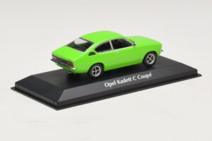 Opel Kadett C Coupe Vert Maxichamps 1:43 940045621 Métal Moulé — image 2 sur 4