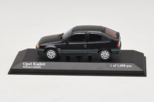 Opel Kadett E Black Metallic Minichamps 1:43 400045901 Métal Moulé