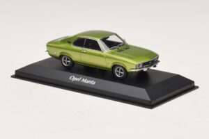 Opel Manta A Vert Métallisé Maxichamps 1:43 940045501 Métal Moulé — image 3 sur 4