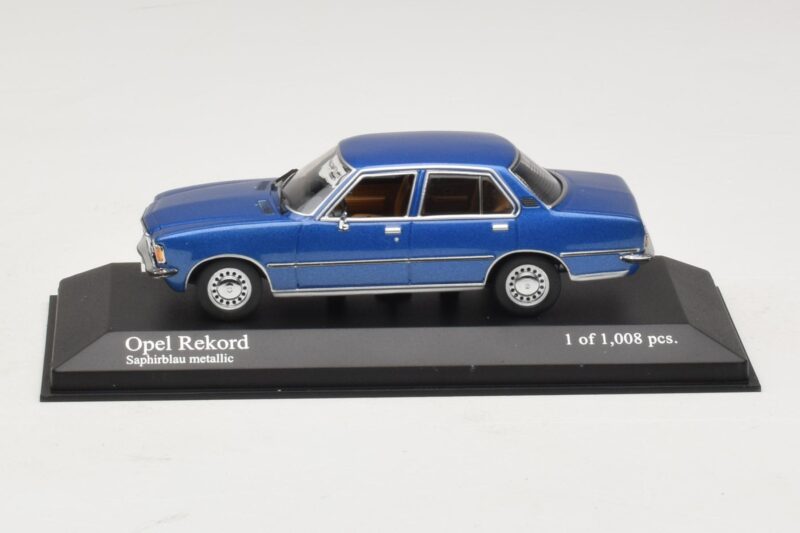 Opel Rekord D Bleu Métallisé Minichamps 1:43 400044002 Métal Moulé