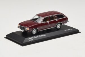 Opel Rekord D Caravan Rouge Minichamps 1:43 400044012 Métal Moulé — image 2 sur 4