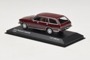 Opel Rekord D Caravan Rouge Minichamps 1:43 400044012 Métal Moulé — image 3 sur 4