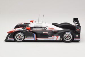 Peugeot 908 HDi FAP LMP1 #7 M. Gene / N. Minassian / J. Villeneuve 24 Hours of Le Mans 2007 Minichamps 1:18 150071207 Métal M — image 3 sur 6